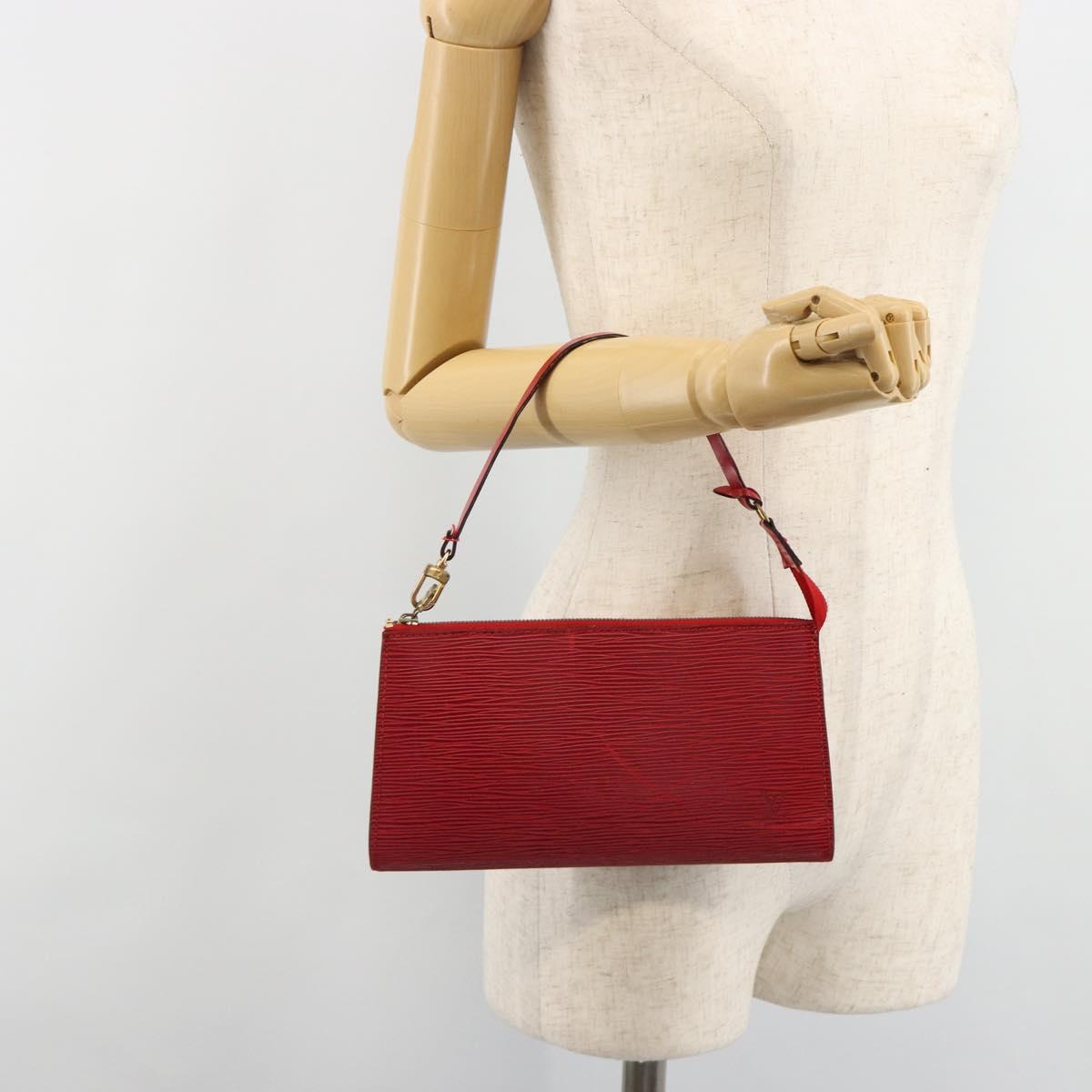 LOUIS VUITTON Epi Pochette Accessoires Pouch Red M52947 LV Auth 184334