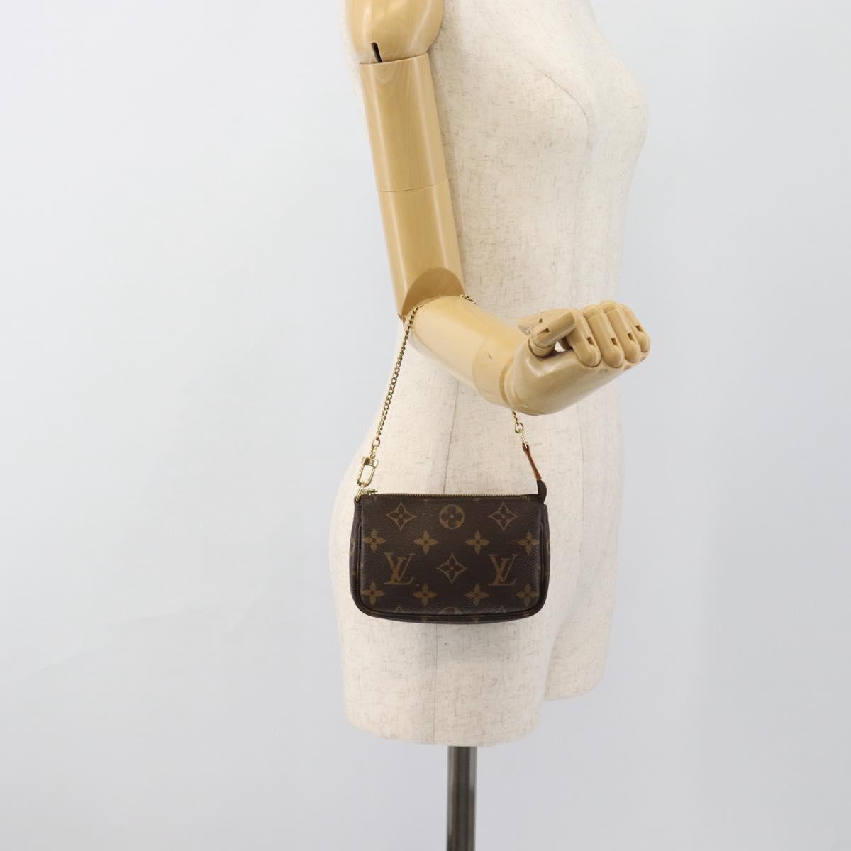 LOUIS VUITTON Monogram Mini Pochette Accessoires Pouch N41667 LV Auth 184348A