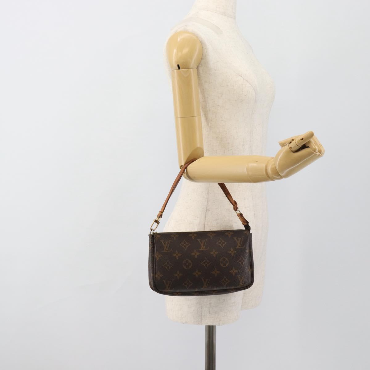 LOUIS VUITTON Monogram Pochette Accessoires Pouch M51980 LV Auth 184353