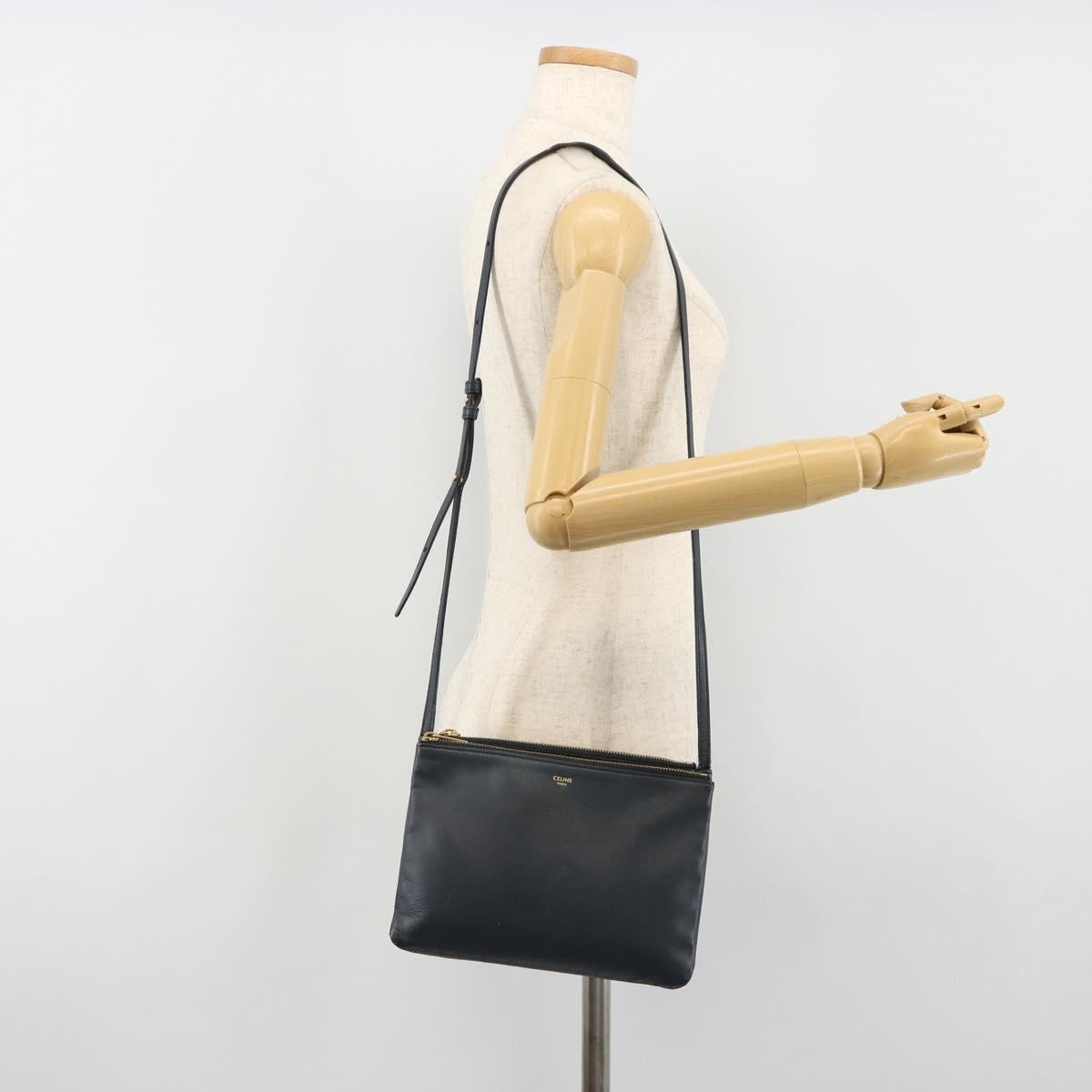 CELINE Trio Shoulder Bag Leather Navy Gold Auth 184367