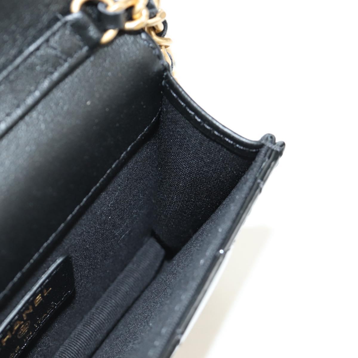 CHANEL Matelasse Chain Shoulder Bag Patent leather Black Gold CC Auth 184590SAM