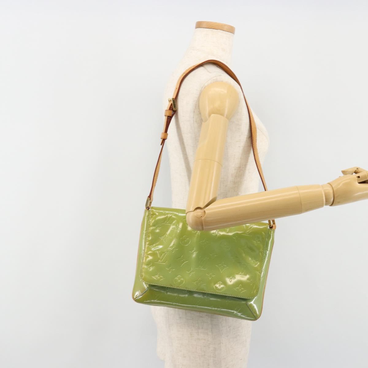 LOUIS VUITTON Monogram Vernis Thompson Street Bag Baby Blue M91009 Auth 184614