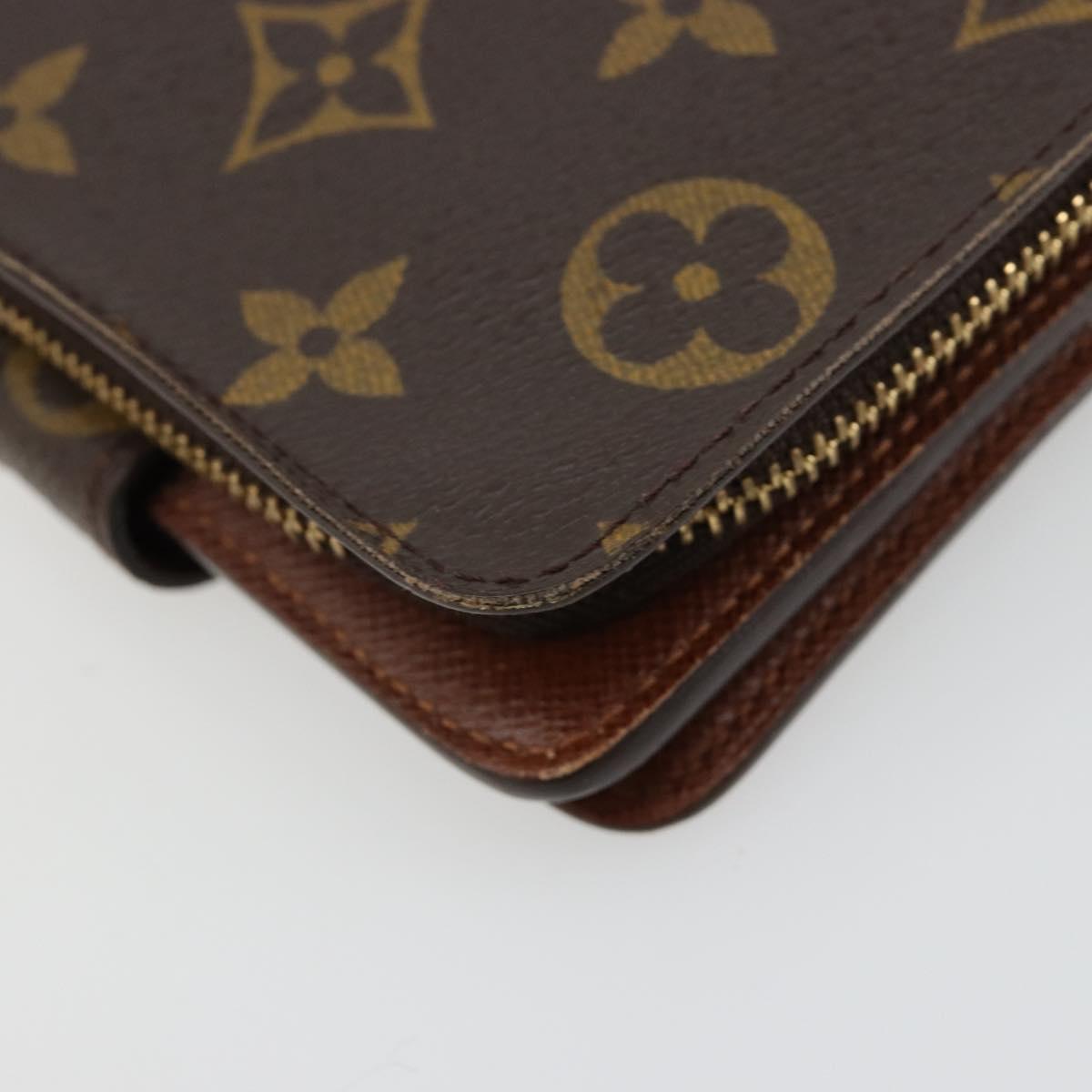 LOUIS VUITTON Monogram Compact Zip Wallet M61667 LV Auth 184642A