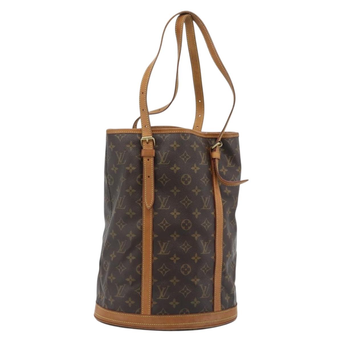 LOUIS VUITTON Monogram Bucket GM Shoulder Bag M42236 LV Auth 184662