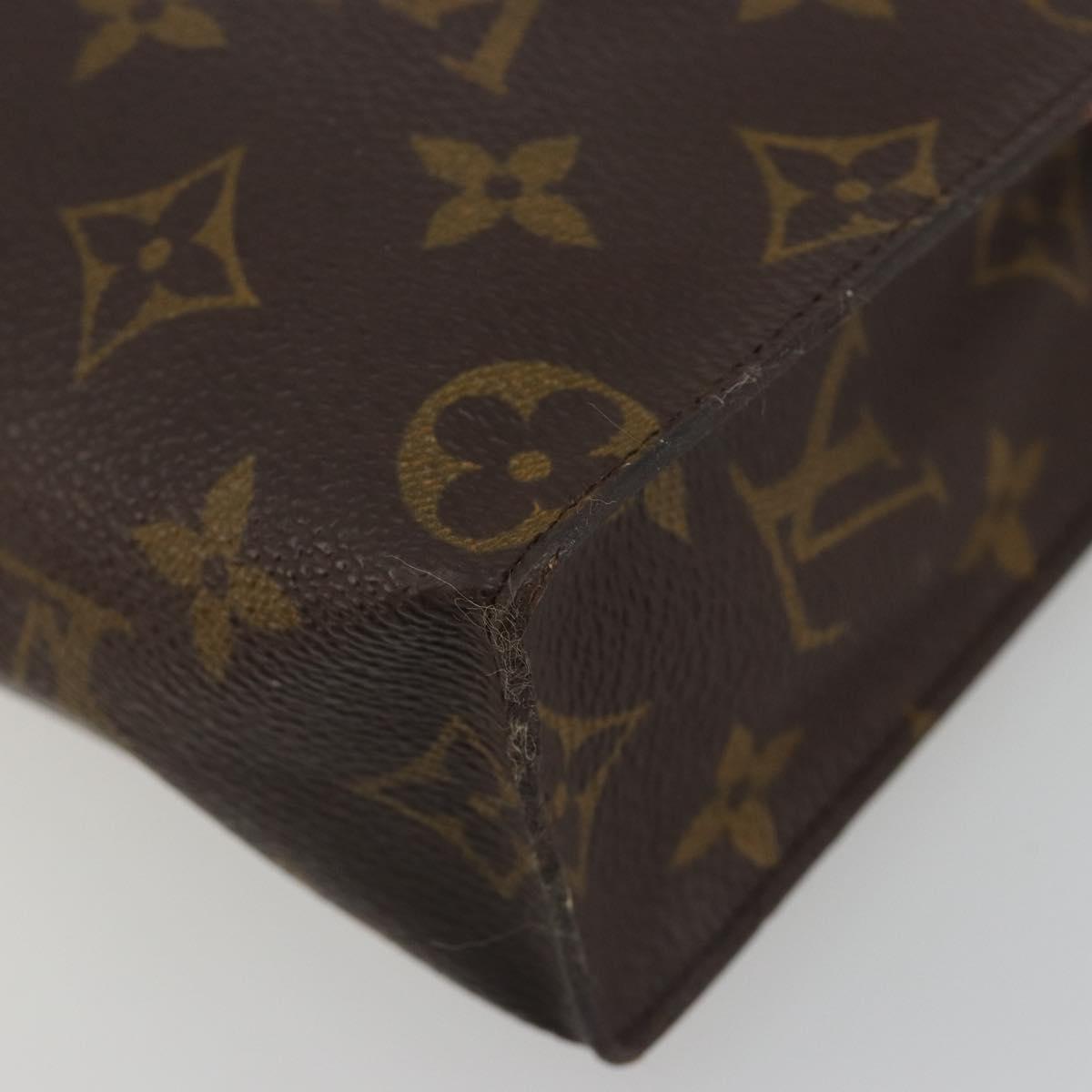LOUIS VUITTON Monogram Poche Toilette 26 Pouch M47542 LV Auth 184790