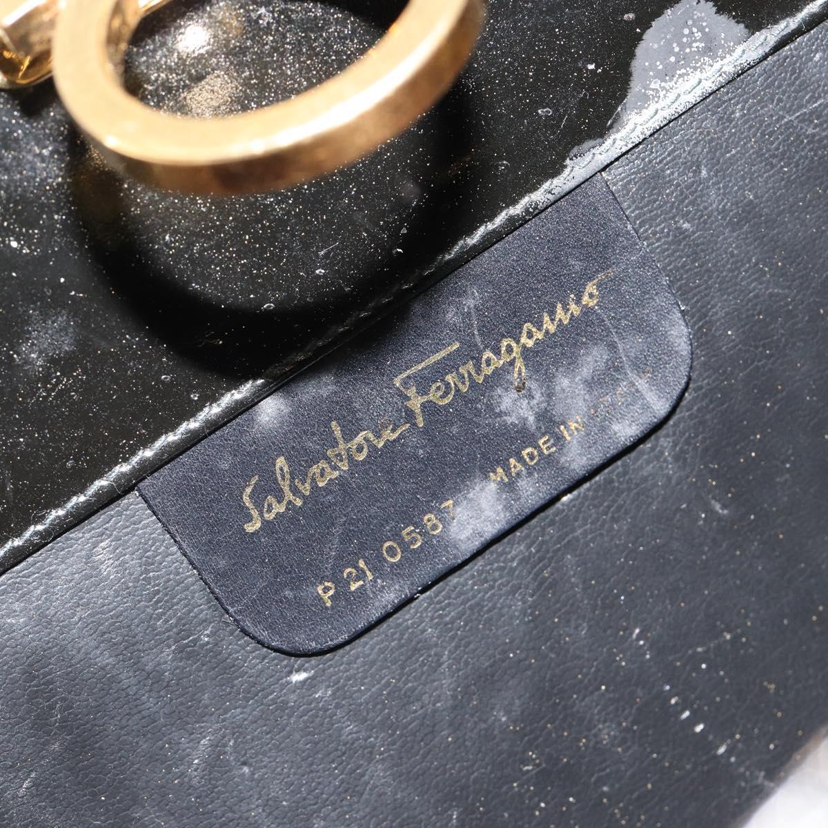 Salvatore Ferragamo Gancini Chain Bag Patent leather Black Gold Auth 184797