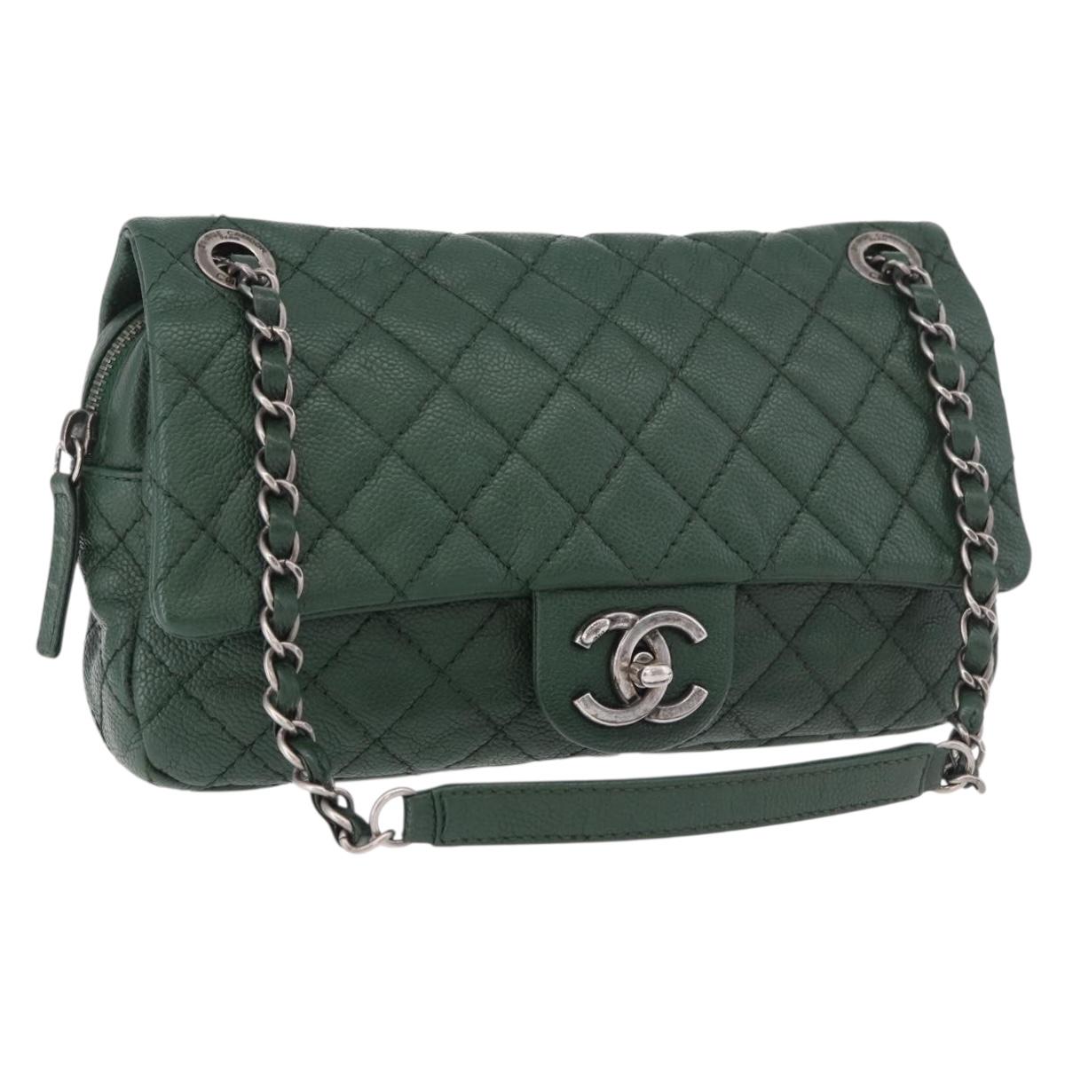 CHANEL Chain Matelasse 25 Shoulder Bag Caviar Skin Green CC Auth 184818SAV