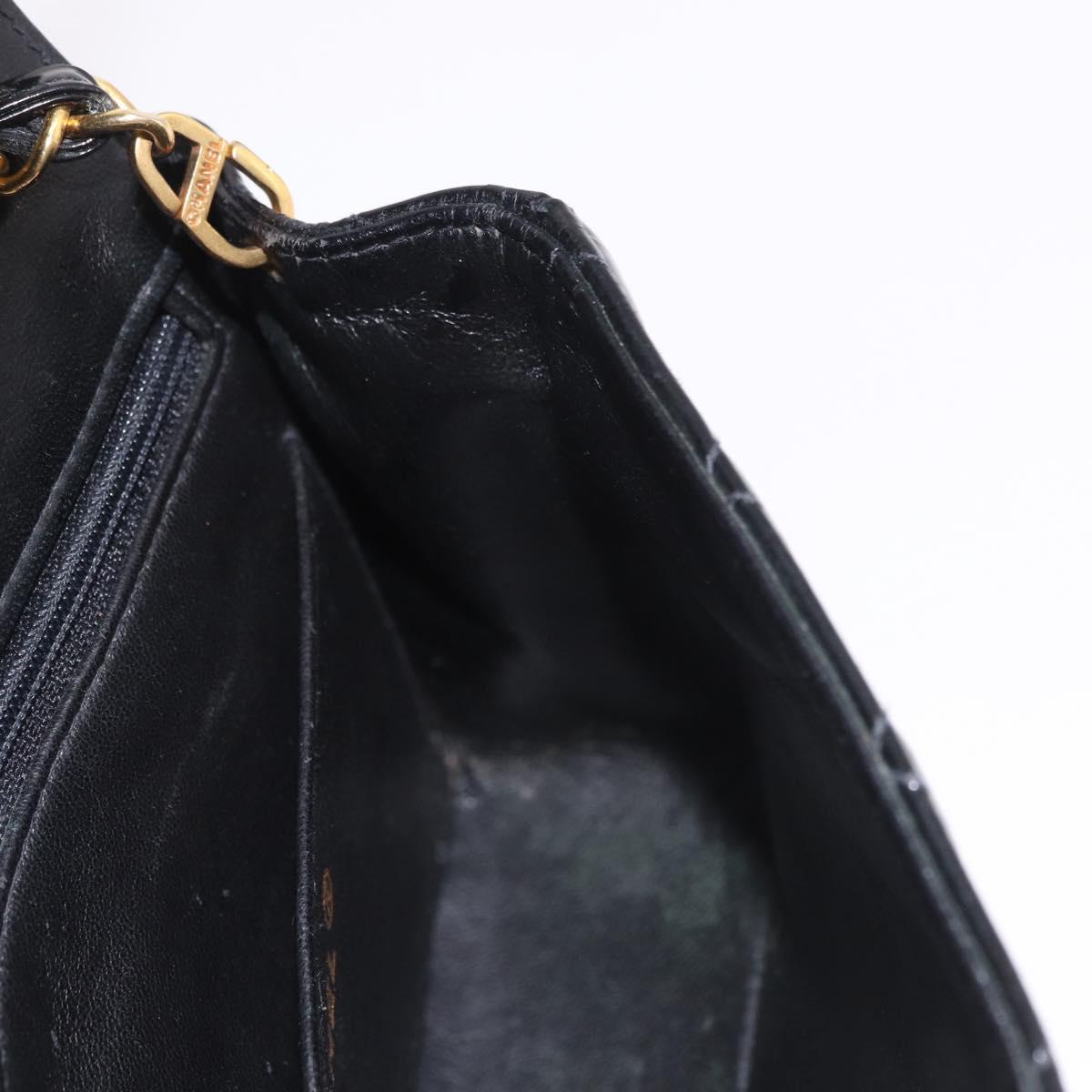 CHANEL Mini Matelasse 17 Chain Bag Patent leather Black Gold CC Auth 184825V