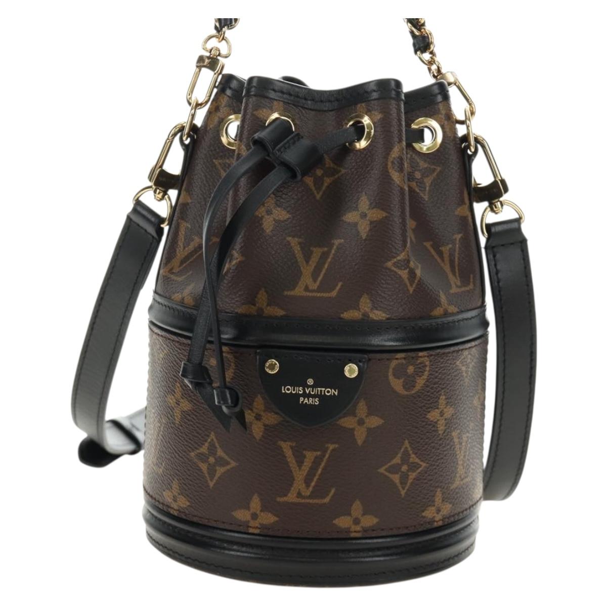 LOUIS VUITTON Monogram Kanoe Shoulder Bag M83480 LV Auth 184883SM