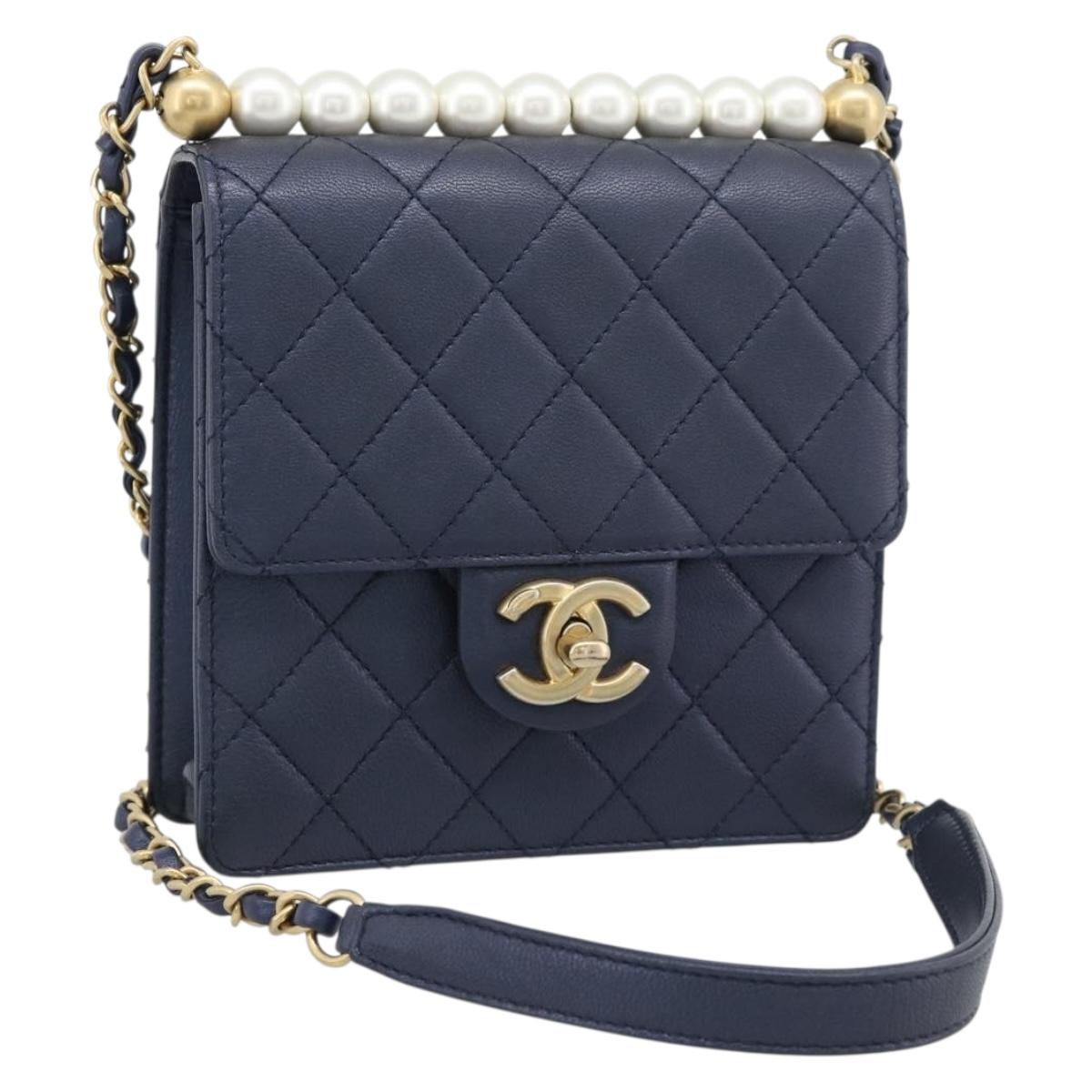 CHANEL Matelasse Shoulder Bag Lamb Skin Navy Gold CC Auth 184896SAM