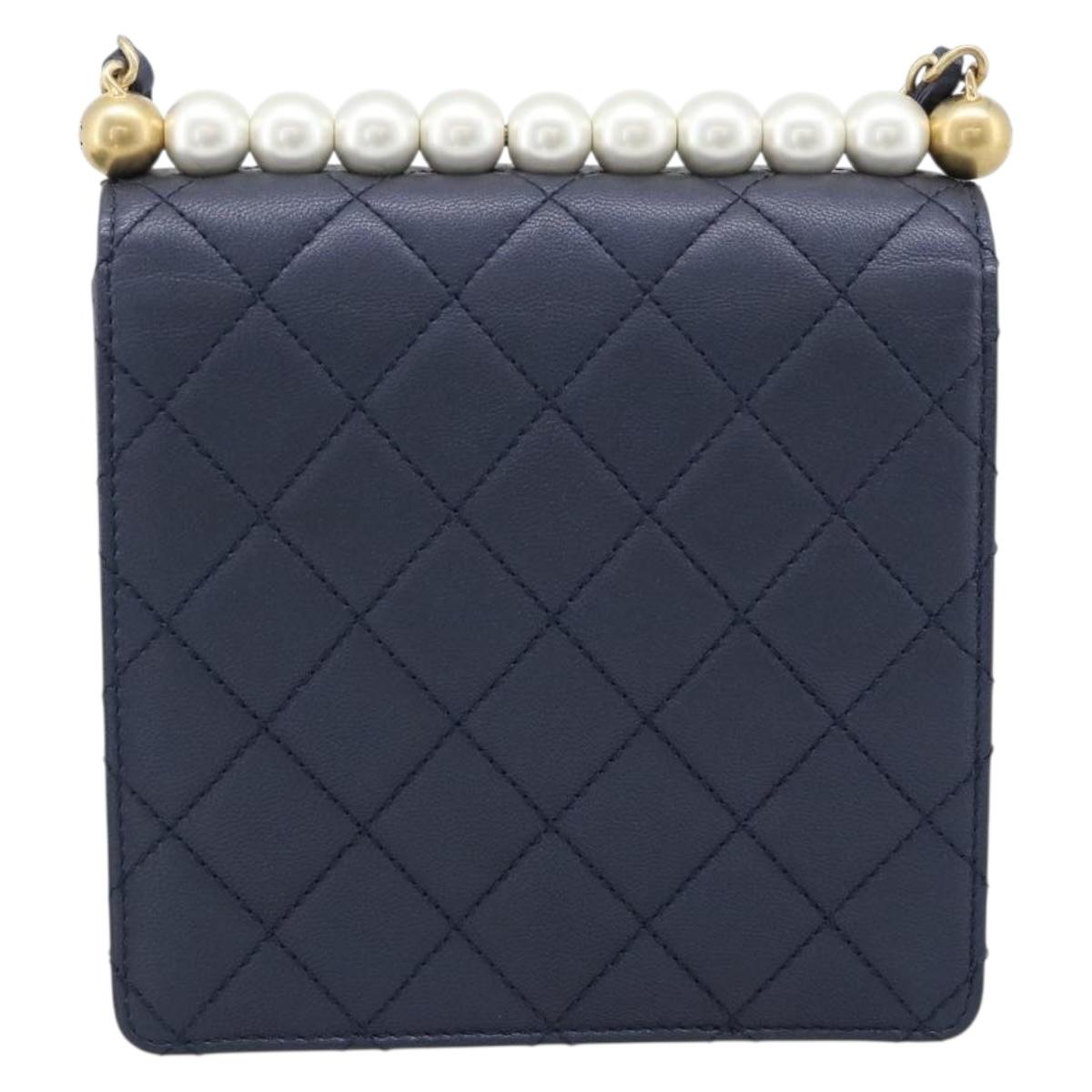 CHANEL Matelasse Shoulder Bag Lamb Skin Navy Gold CC Auth 184896SAM