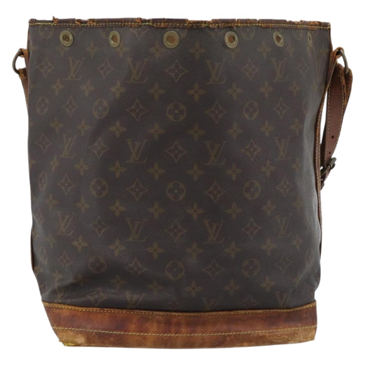 LOUIS VUITTON Monogram Noe Shoulder Bag M42224 LV Auth 184922