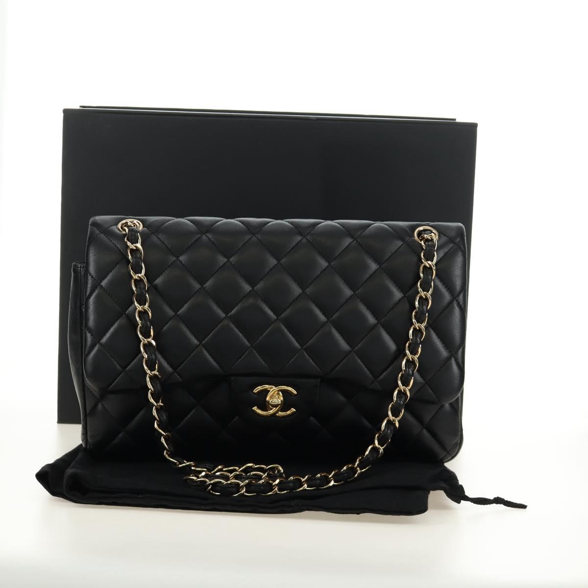 CHANEL Big Matelasse30 Chain Shoulder Bag Lamb Skin Black Gold CC Auth 184946SAV