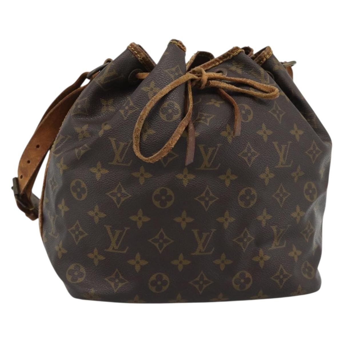 LOUIS VUITTON Monogram Petit Noe Shoulder Bag M42226 LV Auth 184951