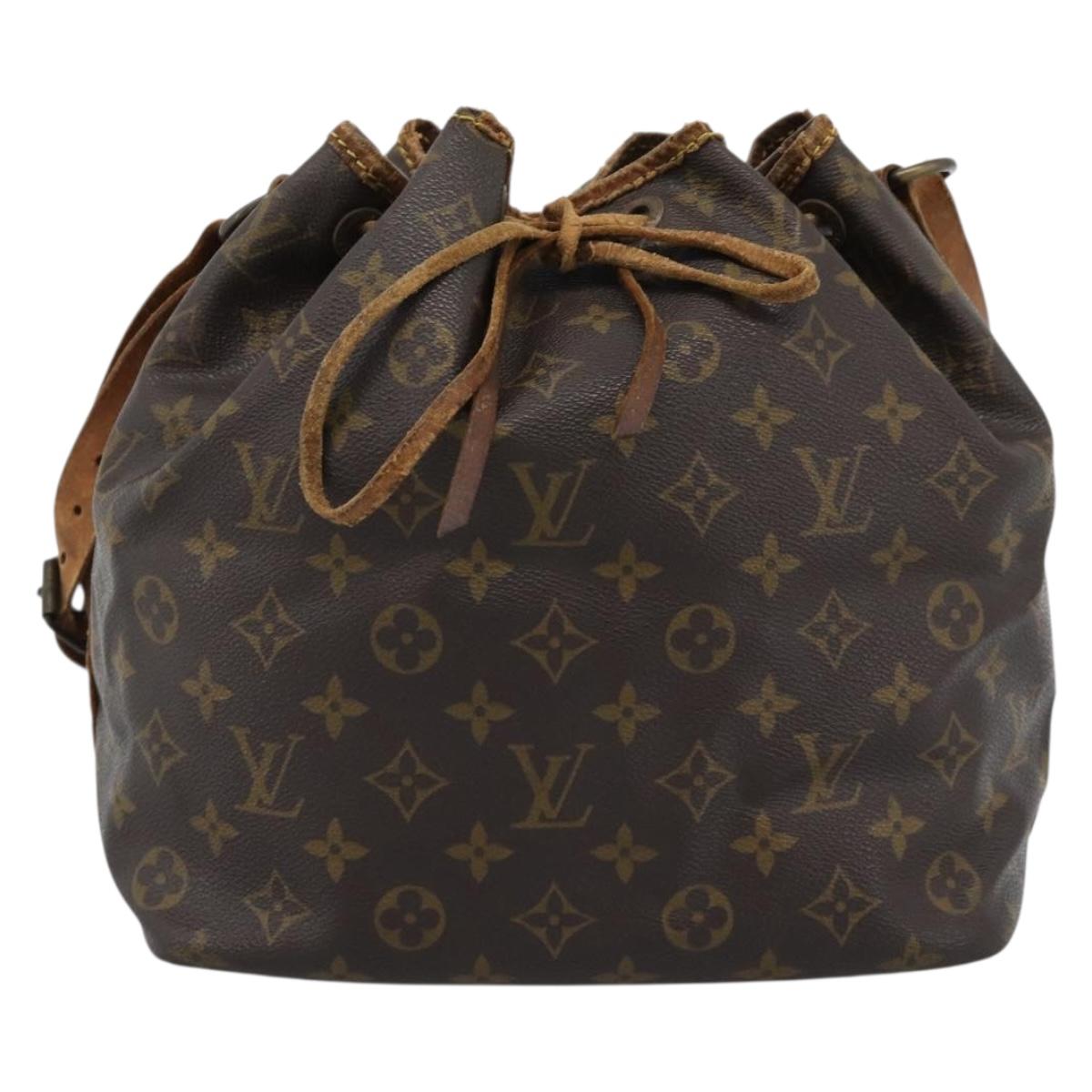 LOUIS VUITTON Monogram Petit Noe Shoulder Bag M42226 LV Auth 184951