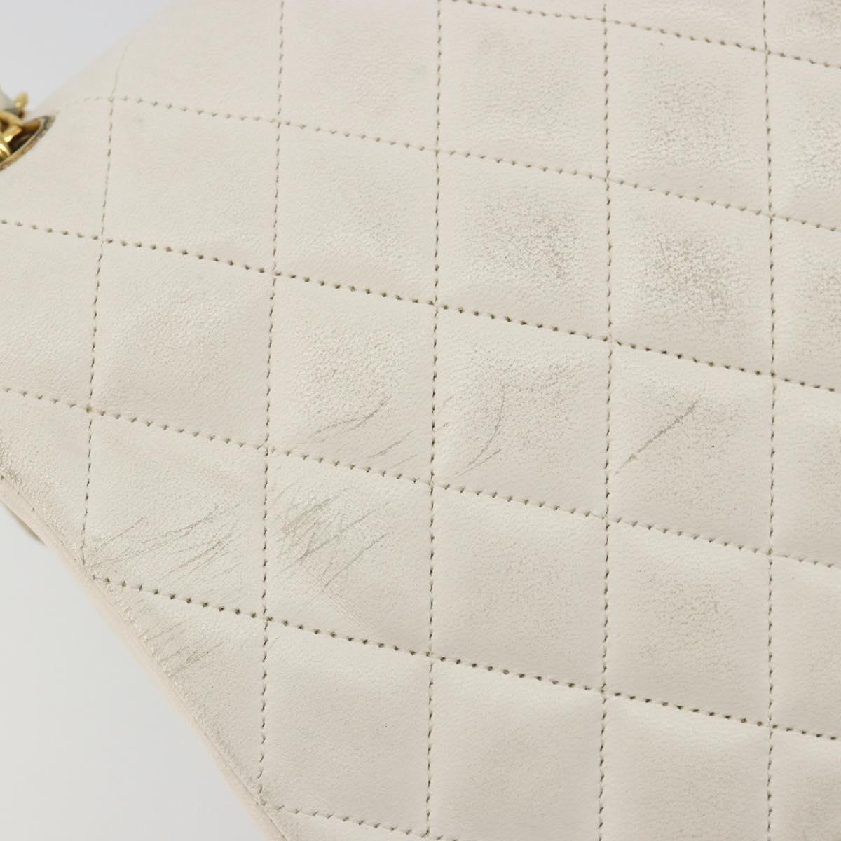 CHANEL Matelasse Chain Shoulder Bag Leather White Gold CC Auth 185193A