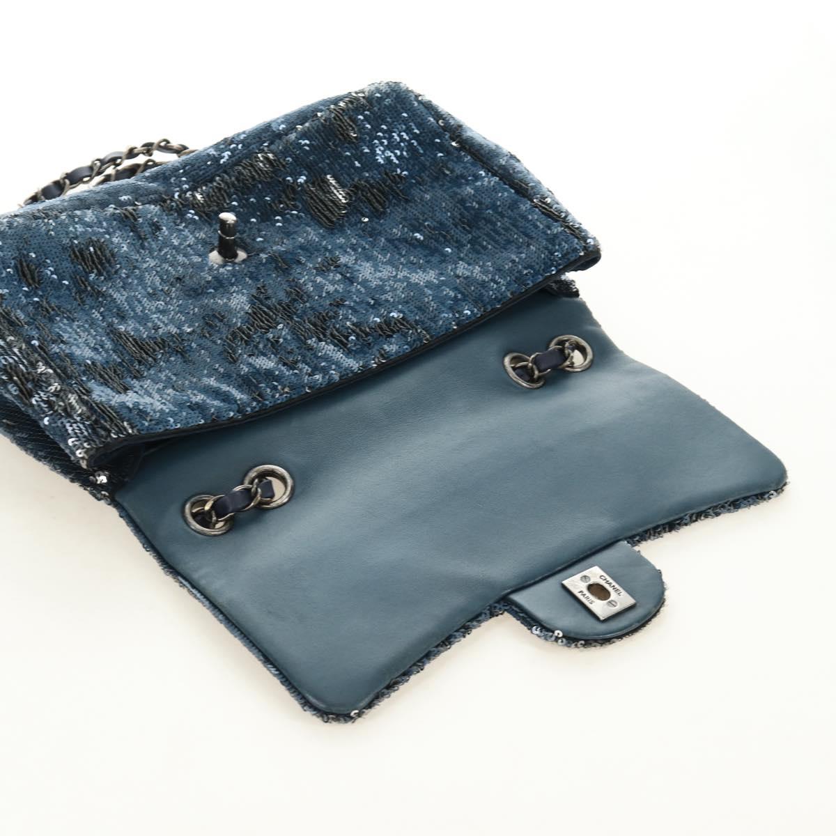 CHANEL Coco Cuba Chain Shoulder Bag Sequin Blue Silver CC Auth 185311SM