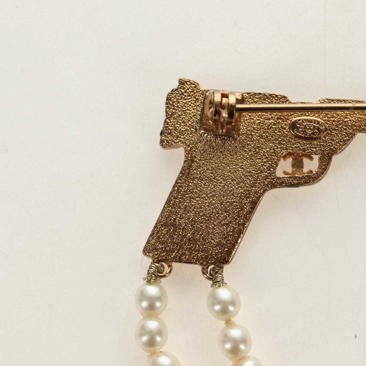 CHANEL Brooch metal Gold Tone CC Auth 185416SM