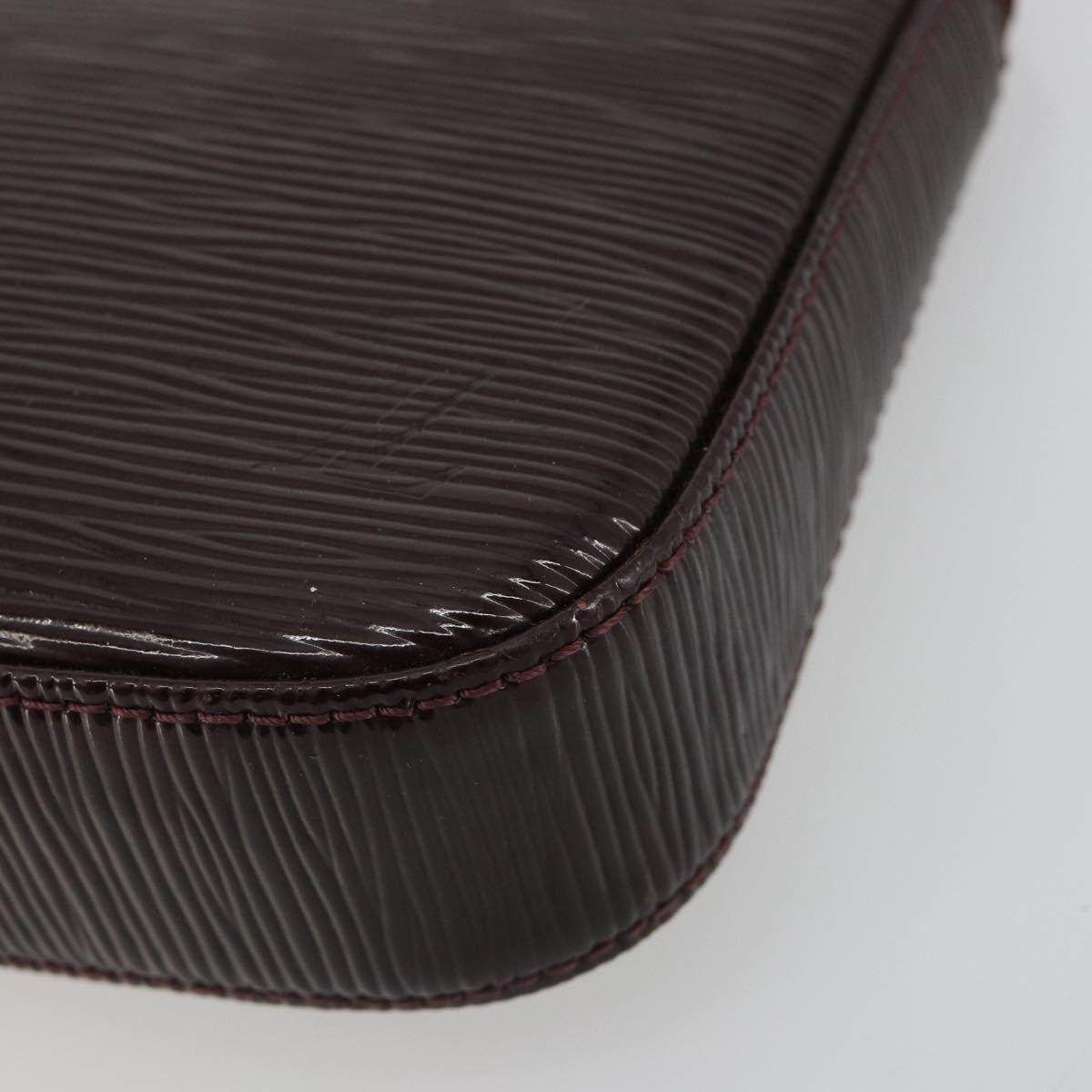 LOUIS VUITTON Epi Electric Pochette Accessoires Plunge Electric LV Auth 185451V