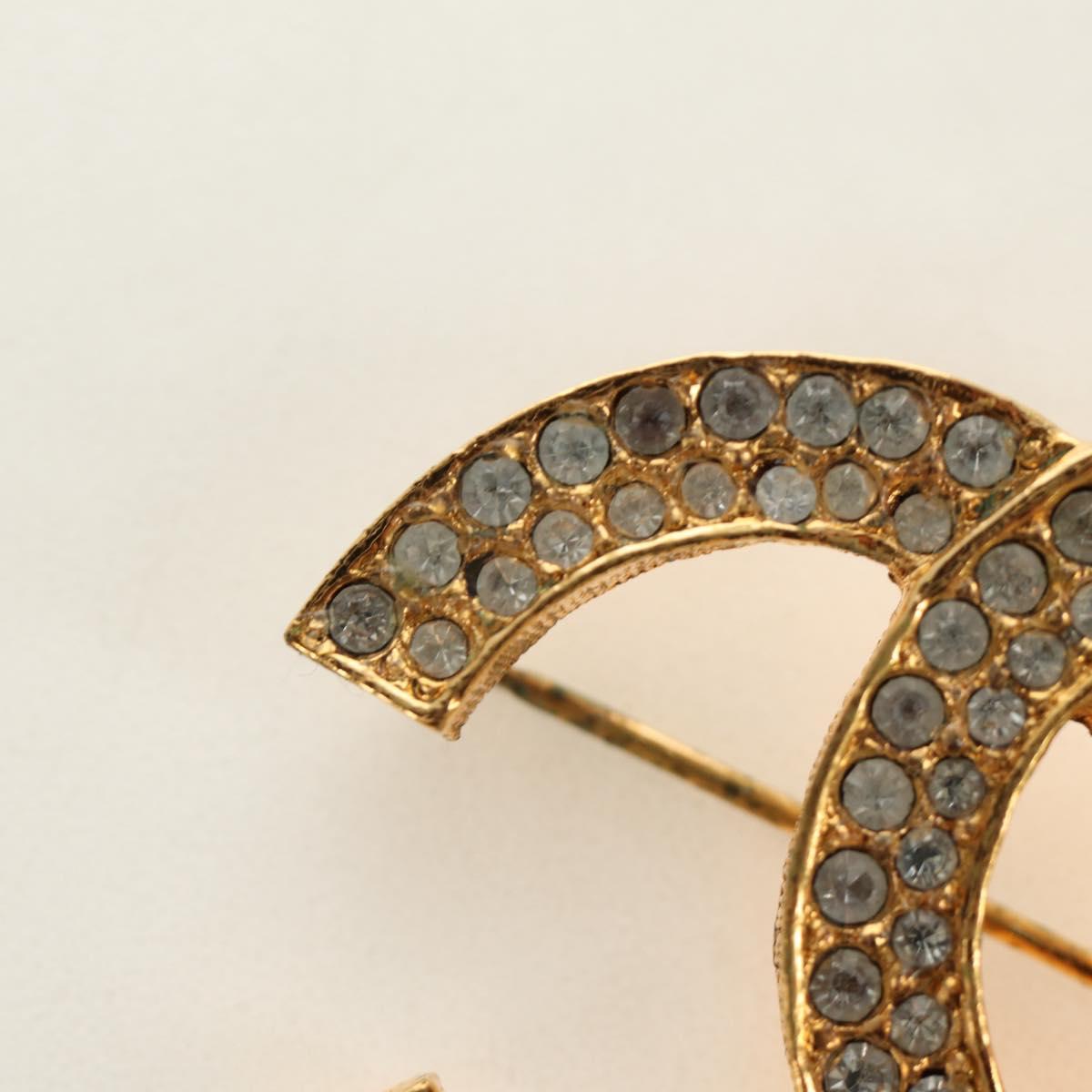 CHANEL COCO Mark Brooch metal Gold Tone CC Auth 185473V