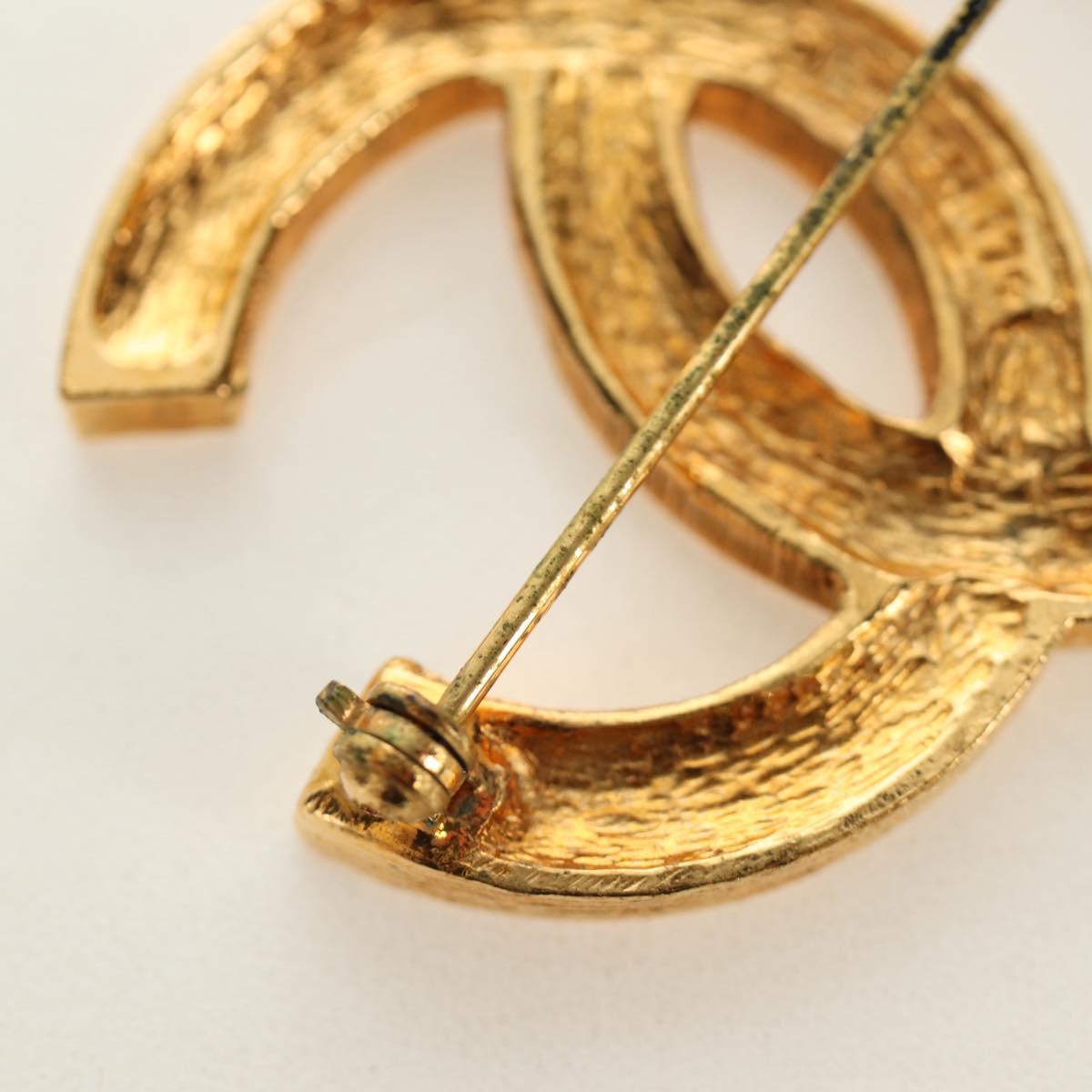 CHANEL COCO Mark Brooch metal Gold Tone CC Auth 185473V