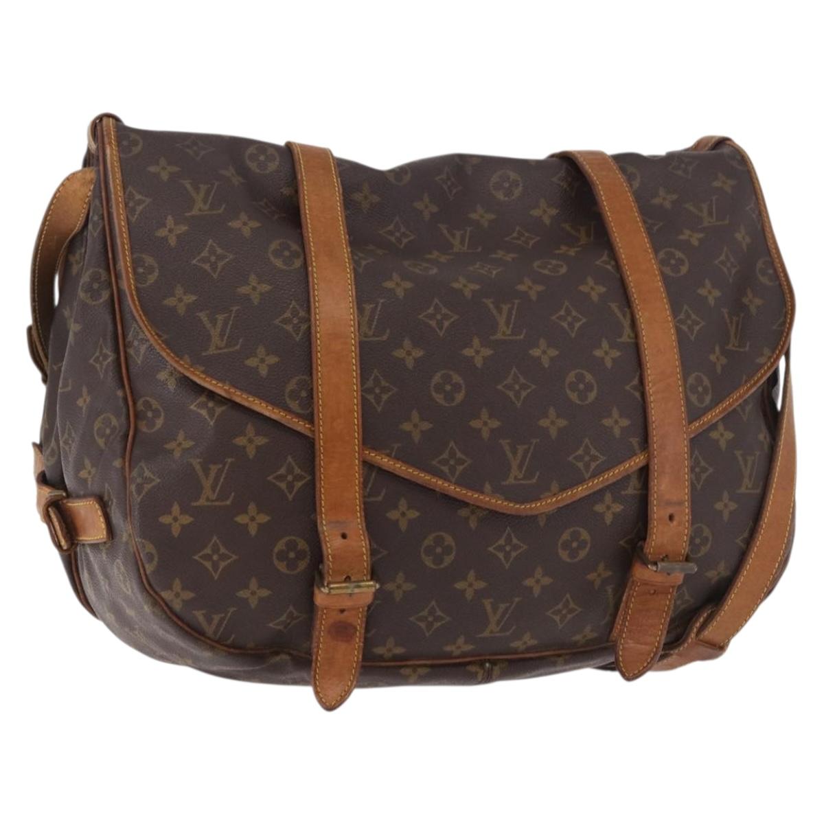 LOUIS VUITTON Monogram Saumur 43 Shoulder Bag M42252 LV Auth 185526