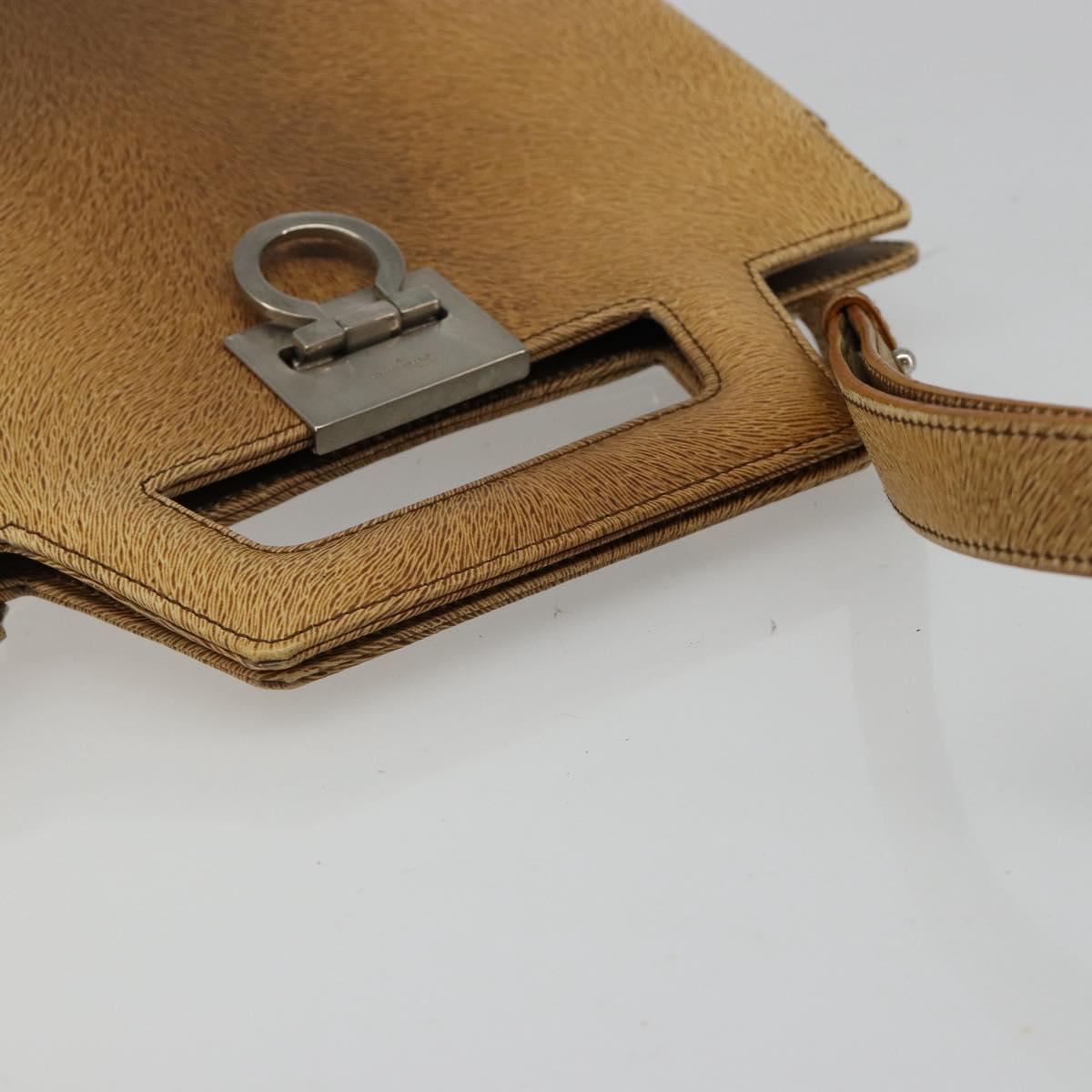 Salvatore Ferragamo Gancini Shoulder Bag Leather Beige Silver Auth 185544