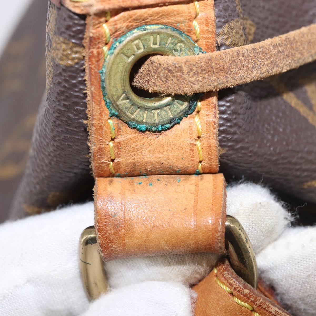 LOUIS VUITTON Monogram Petit Noe Shoulder Bag M42226 LV Auth 185620
