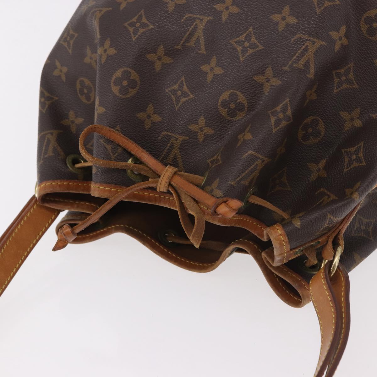 LOUIS VUITTON Monogram Petit Noe Shoulder Bag M42226 LV Auth 185620