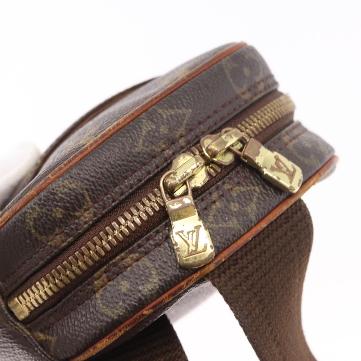 LOUIS VUITTON Monogram Pochette Gange Shoulder Bag M51870 LV Auth 185622