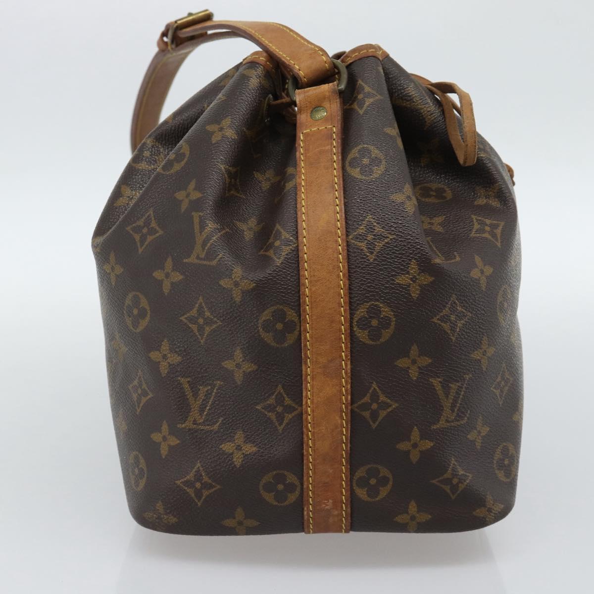 LOUIS VUITTON Monogram Petit Noe Shoulder Bag M42226 LV Auth 185701A