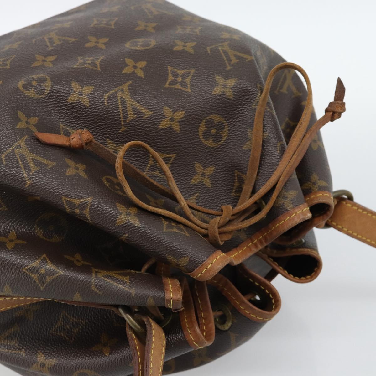 LOUIS VUITTON Monogram Petit Noe Shoulder Bag M42226 LV Auth 185701A