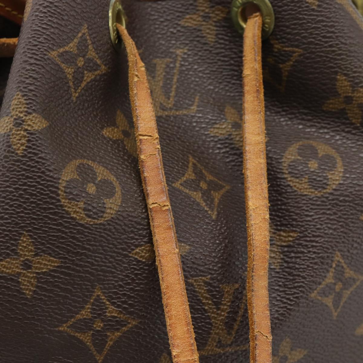 LOUIS VUITTON Monogram Petit Noe Shoulder Bag M42226 LV Auth 185703A