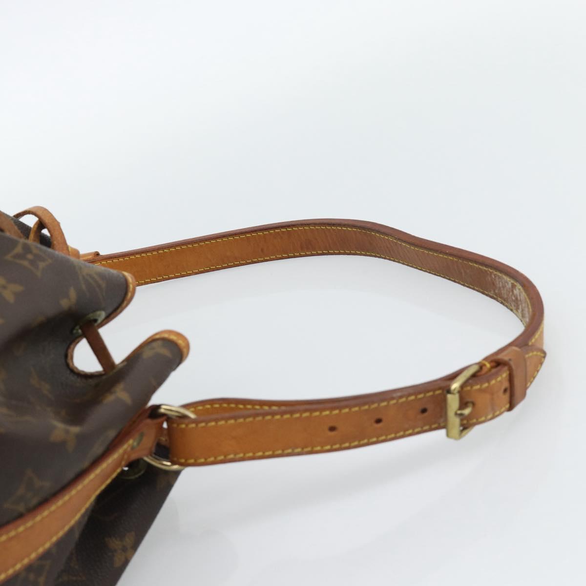 LOUIS VUITTON Monogram Petit Noe Shoulder Bag M42226 LV Auth 185703A
