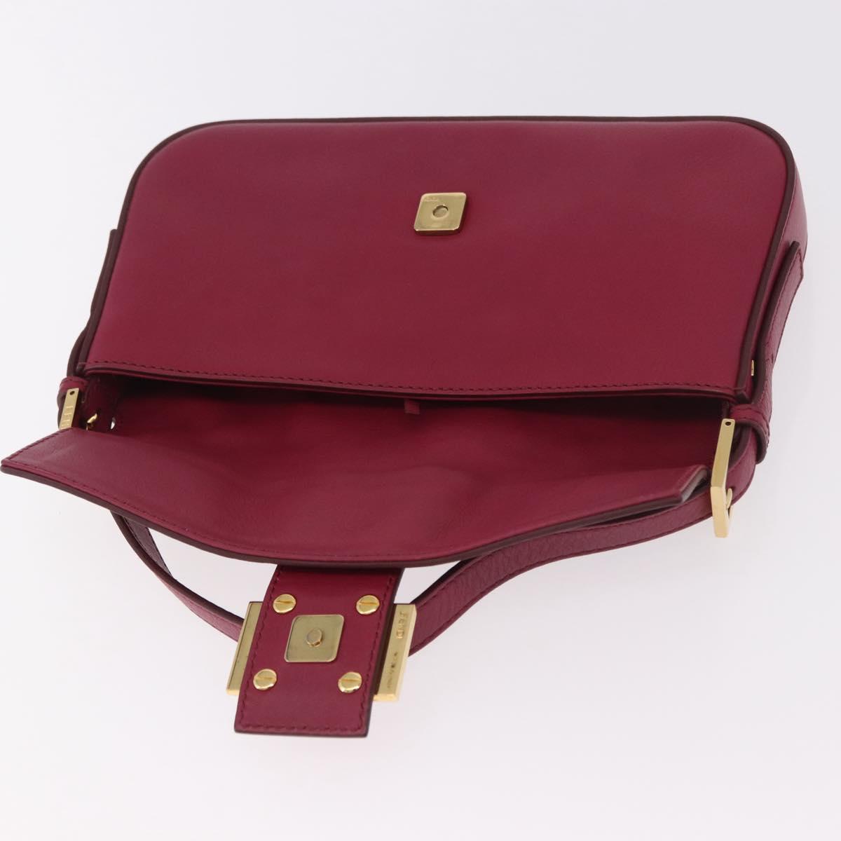 FENDI Mamma Baguette Shoulder Bag Leather Ivory Gold Auth 185734SAM