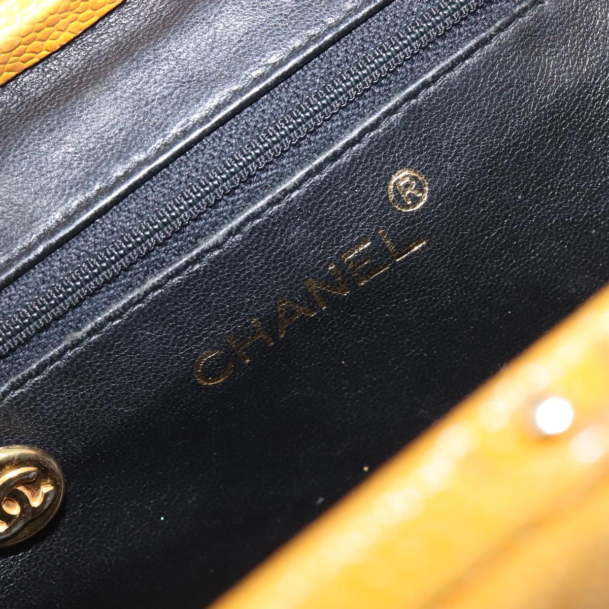 CHANEL Matelasse Chain Shoulder Bag Caviar Skin Yellow Gold CC Auth 185743