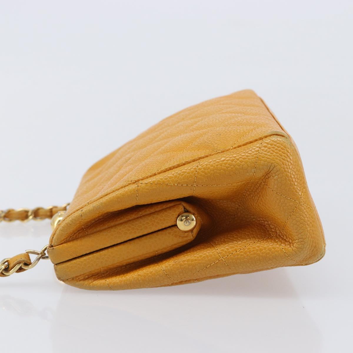 CHANEL Matelasse Chain Shoulder Bag Caviar Skin Yellow Gold CC Auth 185743