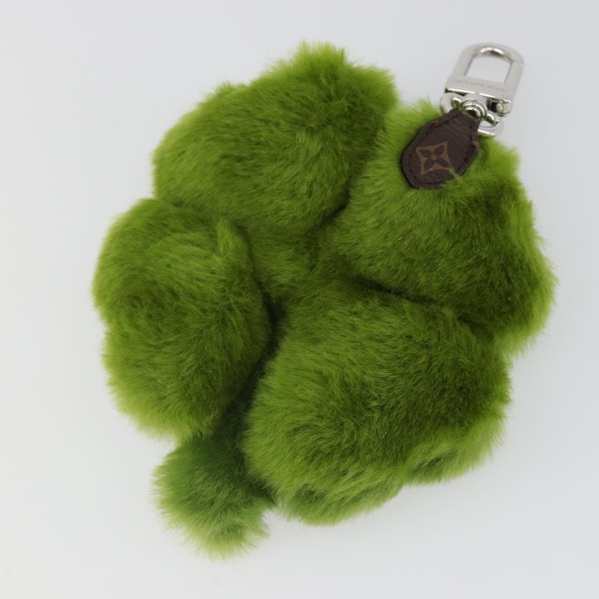 LOUIS VUITTON LV Lucky Trefoil Bag Charm Velvet Green M03170 LV Auth 185780M