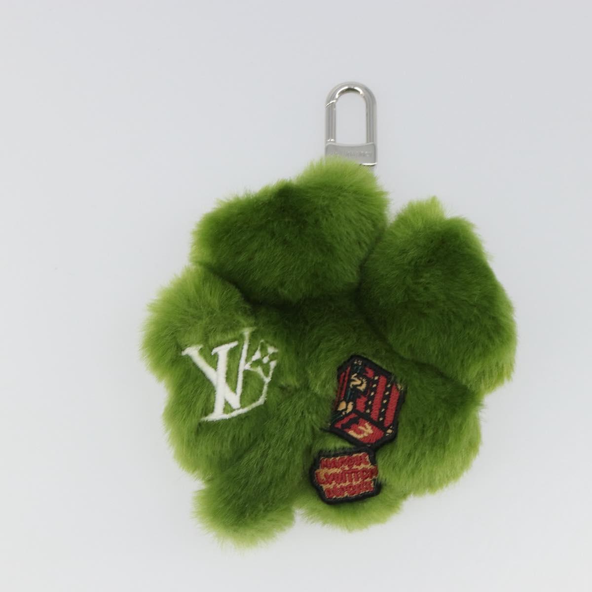 LOUIS VUITTON LV Lucky Trefoil Bag Charm Velvet Green M03170 LV Auth 185780M