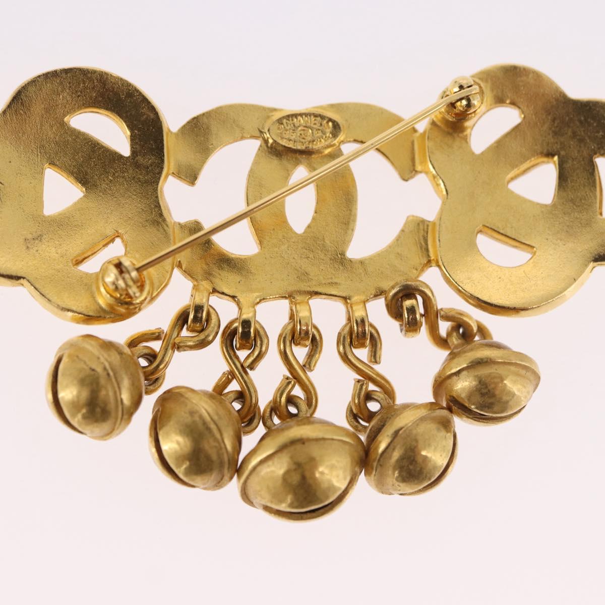 CHANEL Brooch metal Gold CC Auth 185844M