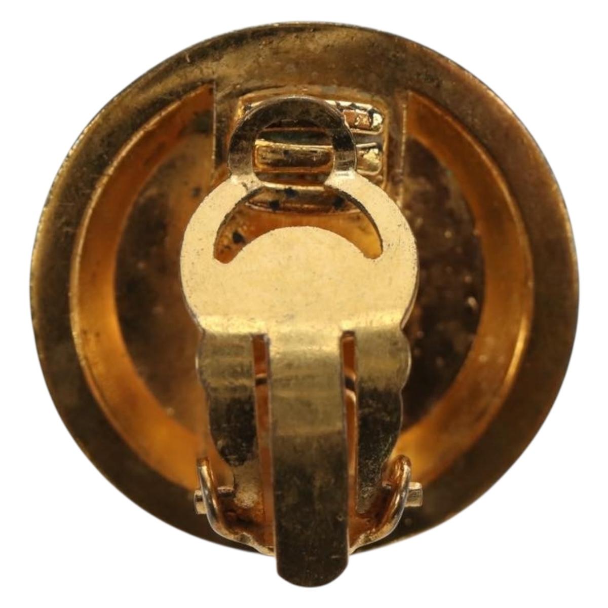 CHANEL Earring metal Gold CC Auth 185854M