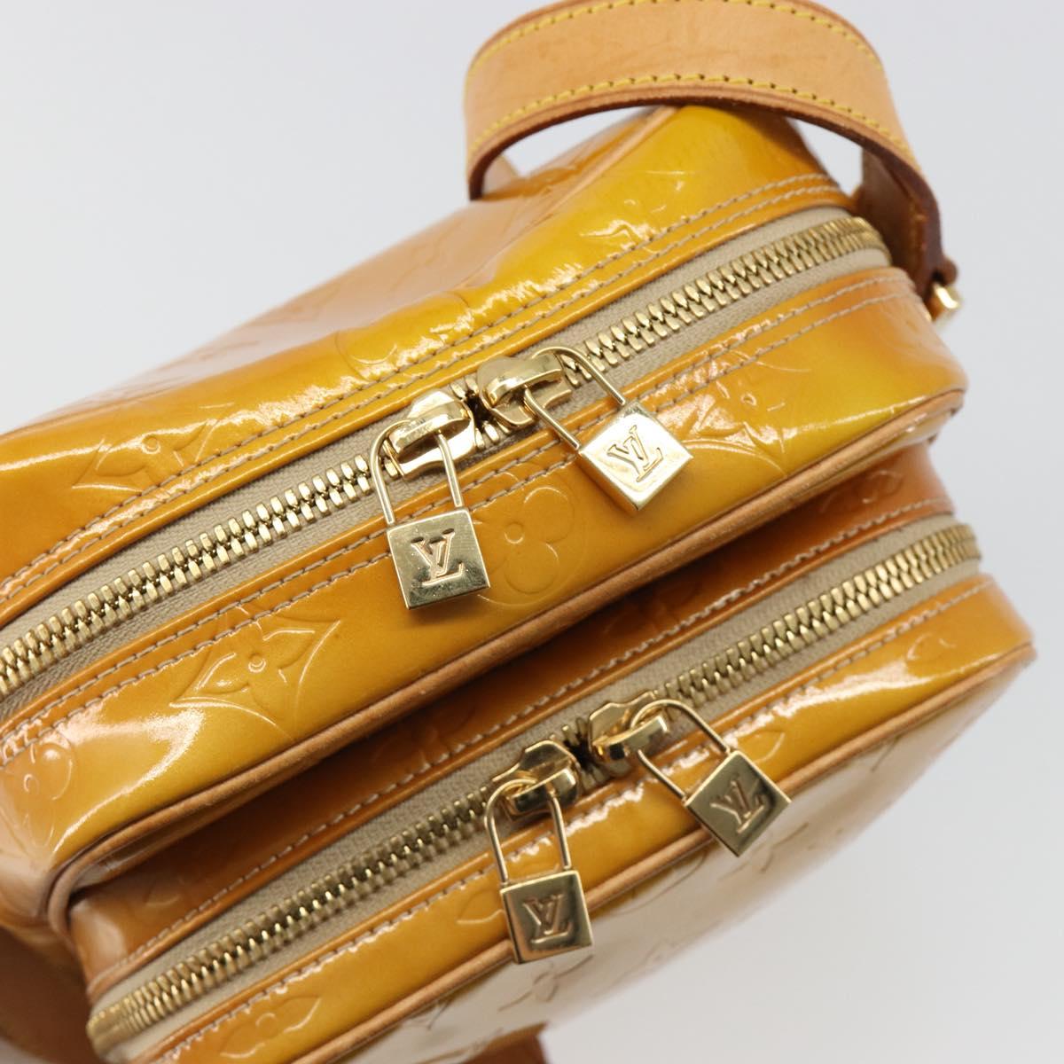 LOUIS VUITTON Monogram Vernis Wooster Shoulder Bag Beige LV Auth 185903