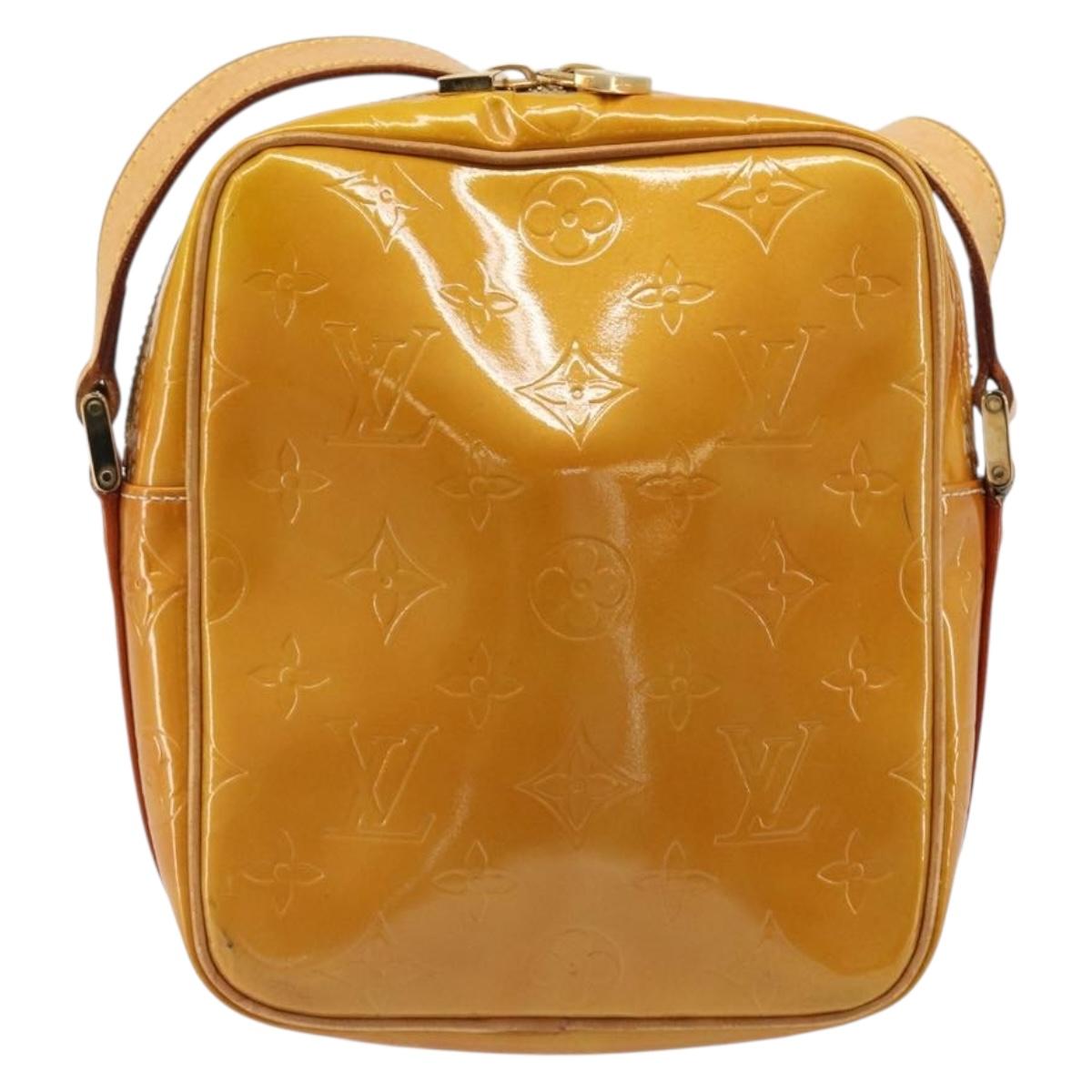 LOUIS VUITTON Monogram Vernis Wooster Shoulder Bag Beige LV Auth 185903