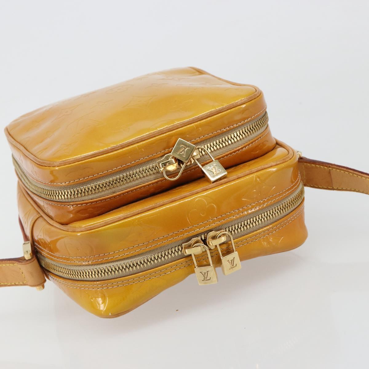 LOUIS VUITTON Monogram Vernis Wooster Shoulder Bag Beige LV Auth 185903