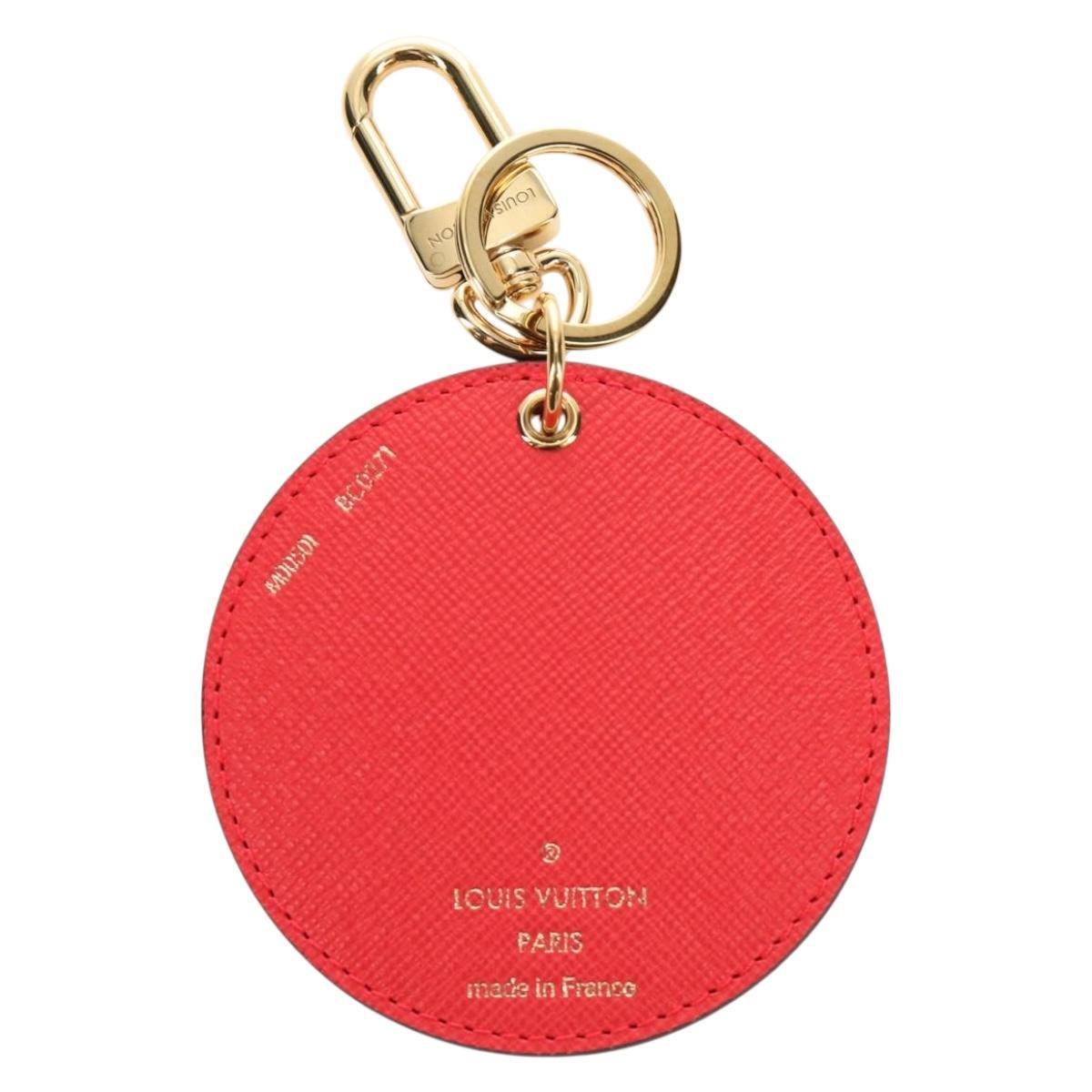 LOUIS VUITTON Vivienne Porte Cre Illustre Christmas Charm M00501 LV Auth 185935M