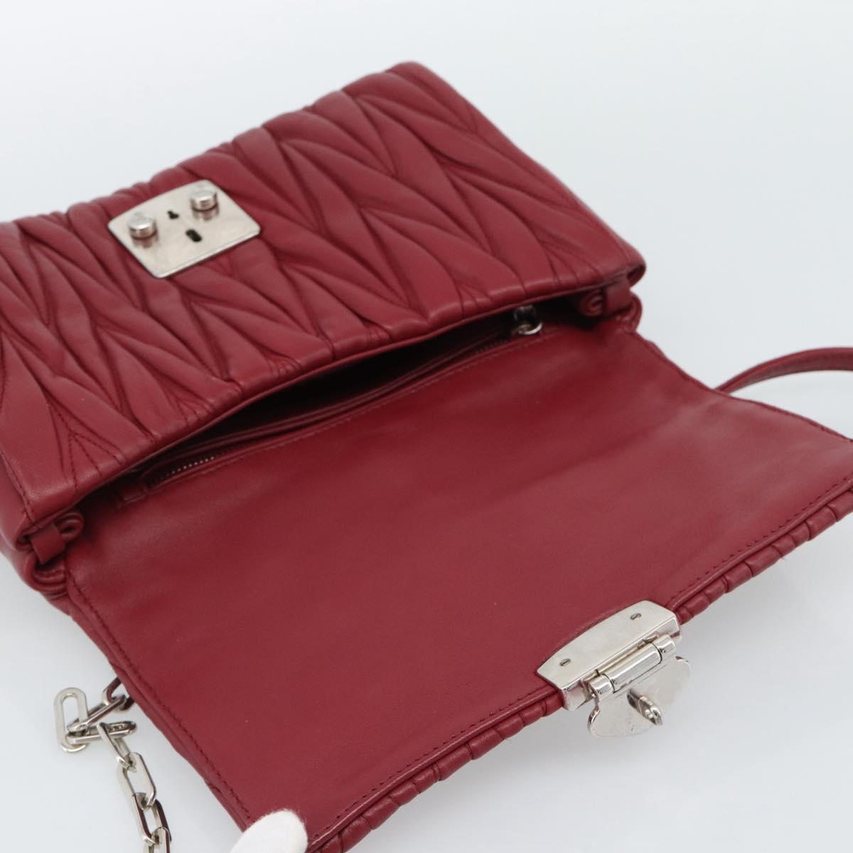 Miu Miu Matelasse Chain Shoulder Bag Leather Red Silver Auth 186223M