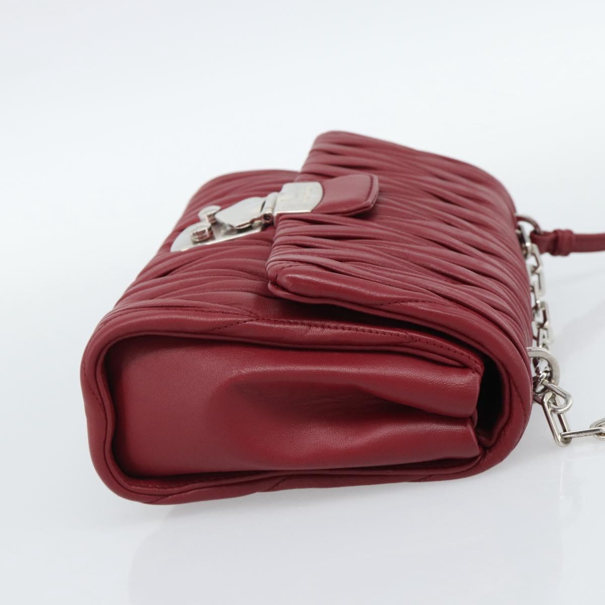 Miu Miu Matelasse Chain Shoulder Bag Leather Red Silver Auth 186223M