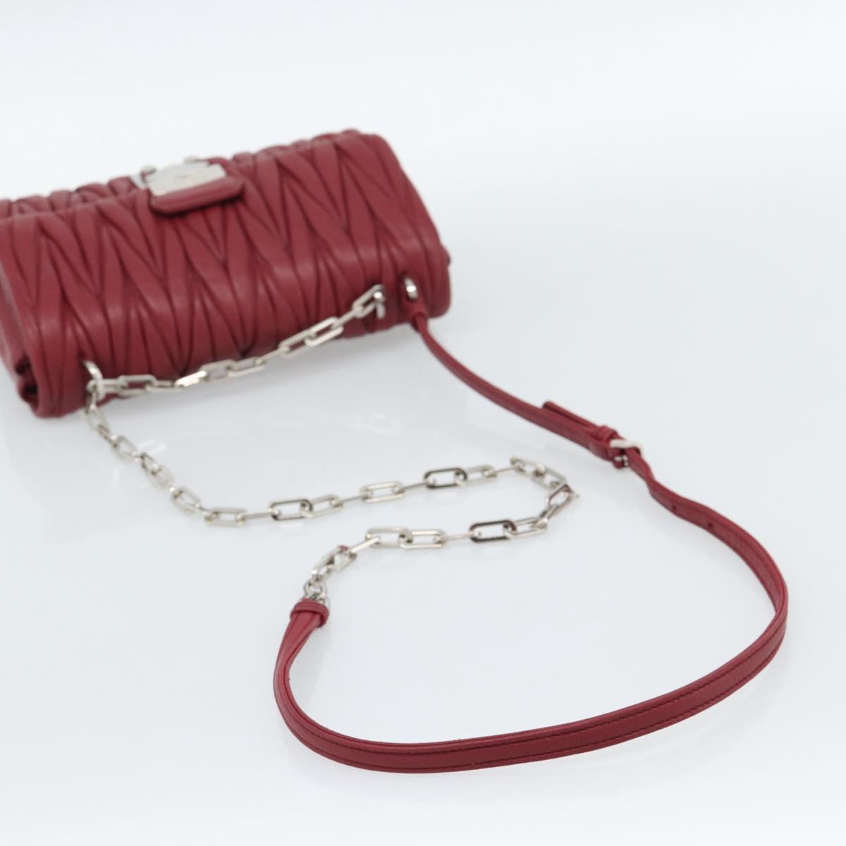 Miu Miu Matelasse Chain Shoulder Bag Leather Red Silver Auth 186223M