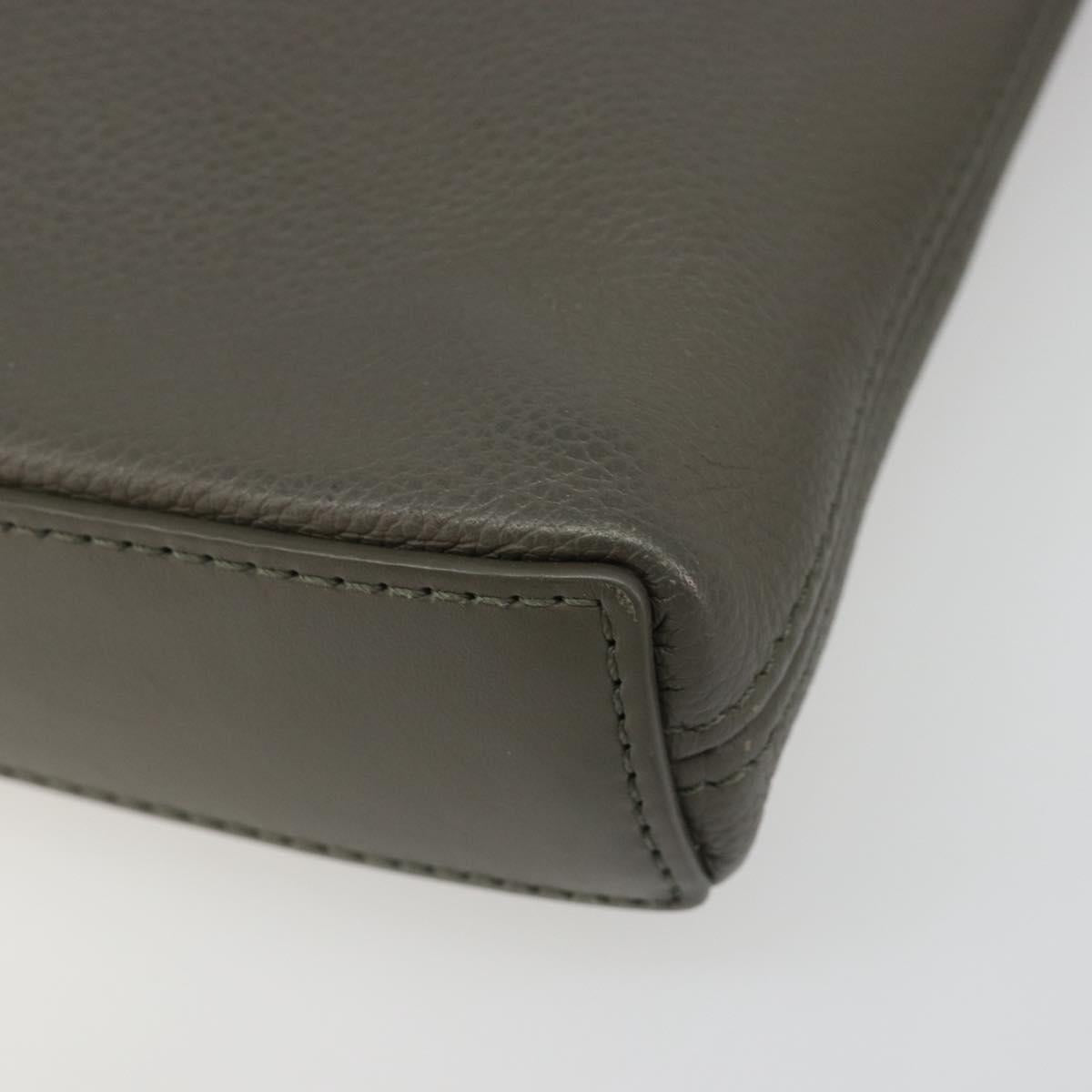 LOUIS VUITTON Takeoff Pouch Clutch Bag Leather Gray M81735 LV Auth 186227M