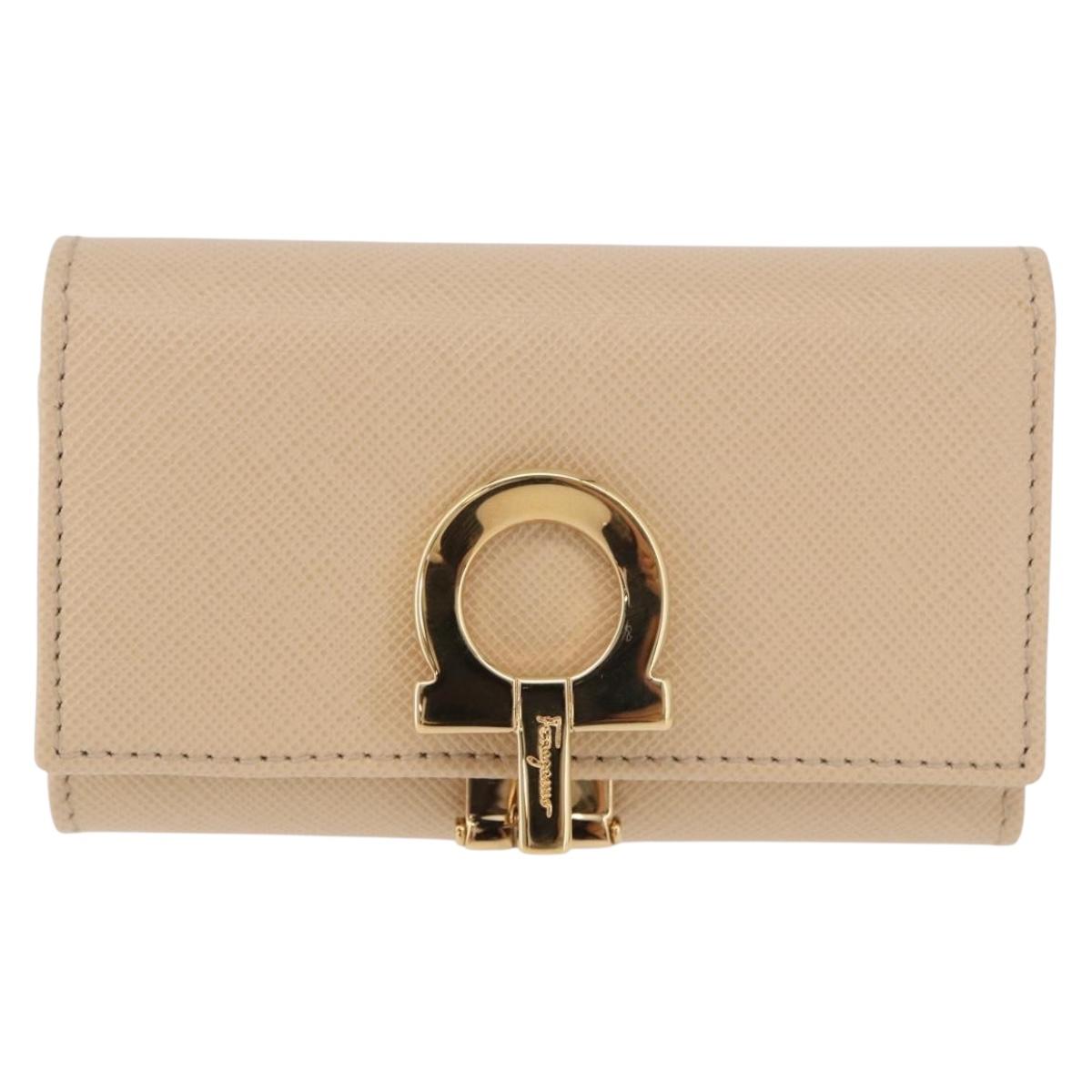 Salvatore Ferragamo Gancini Key Case Leather Ivory Gold Auth 186241A